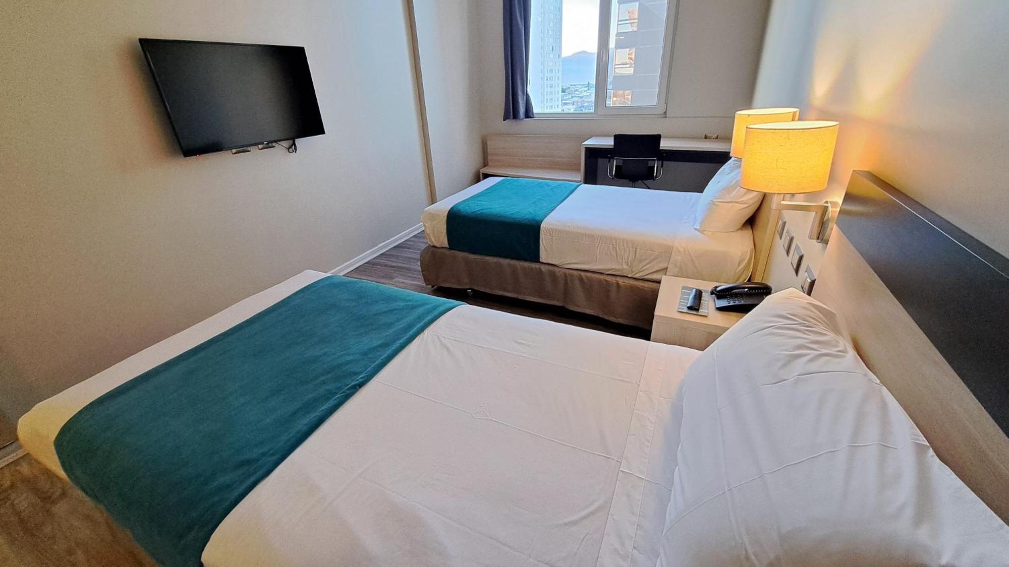Hotel Diego De Almagro Calama Express Экстерьер фото